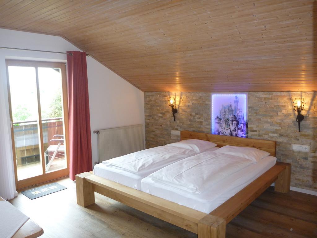 Gaestehaus Guggomos "Das Allgaeustyle" Fussen Phòng bức ảnh